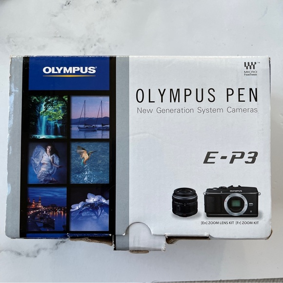 Olympus PEN E-P3 Mirrorless Digital Camera with Accessories and 2 Zoom Lenses - Picture 13 of 16